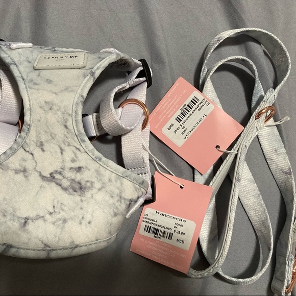 Skinny dip Dog Harness and Lead set - Picture 5 of 6